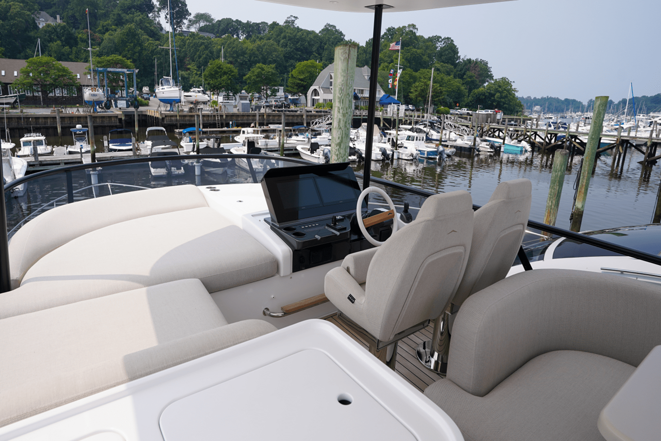 2026 Azimut Fly 62 70