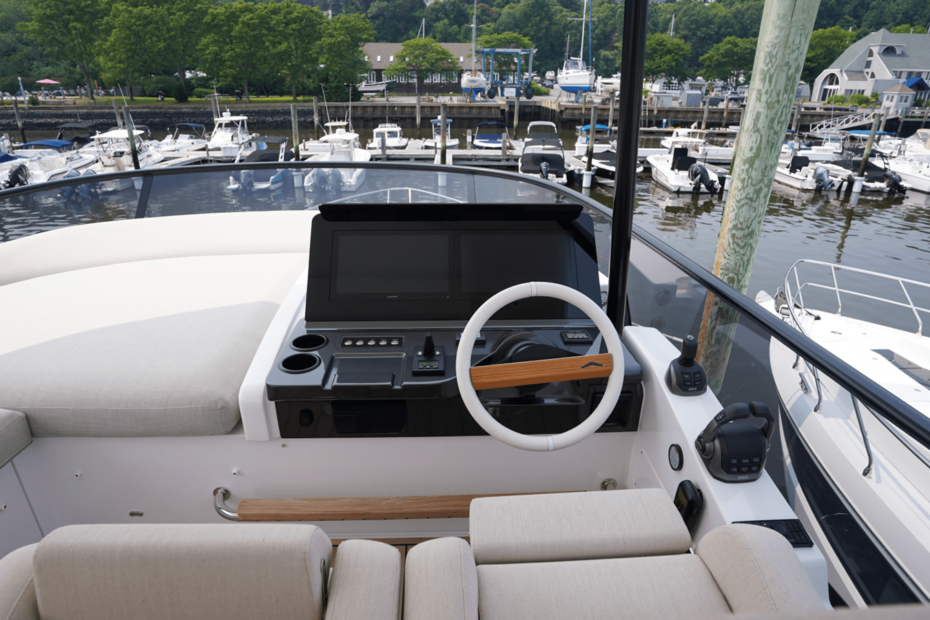 2026 Azimut Fly 62 71