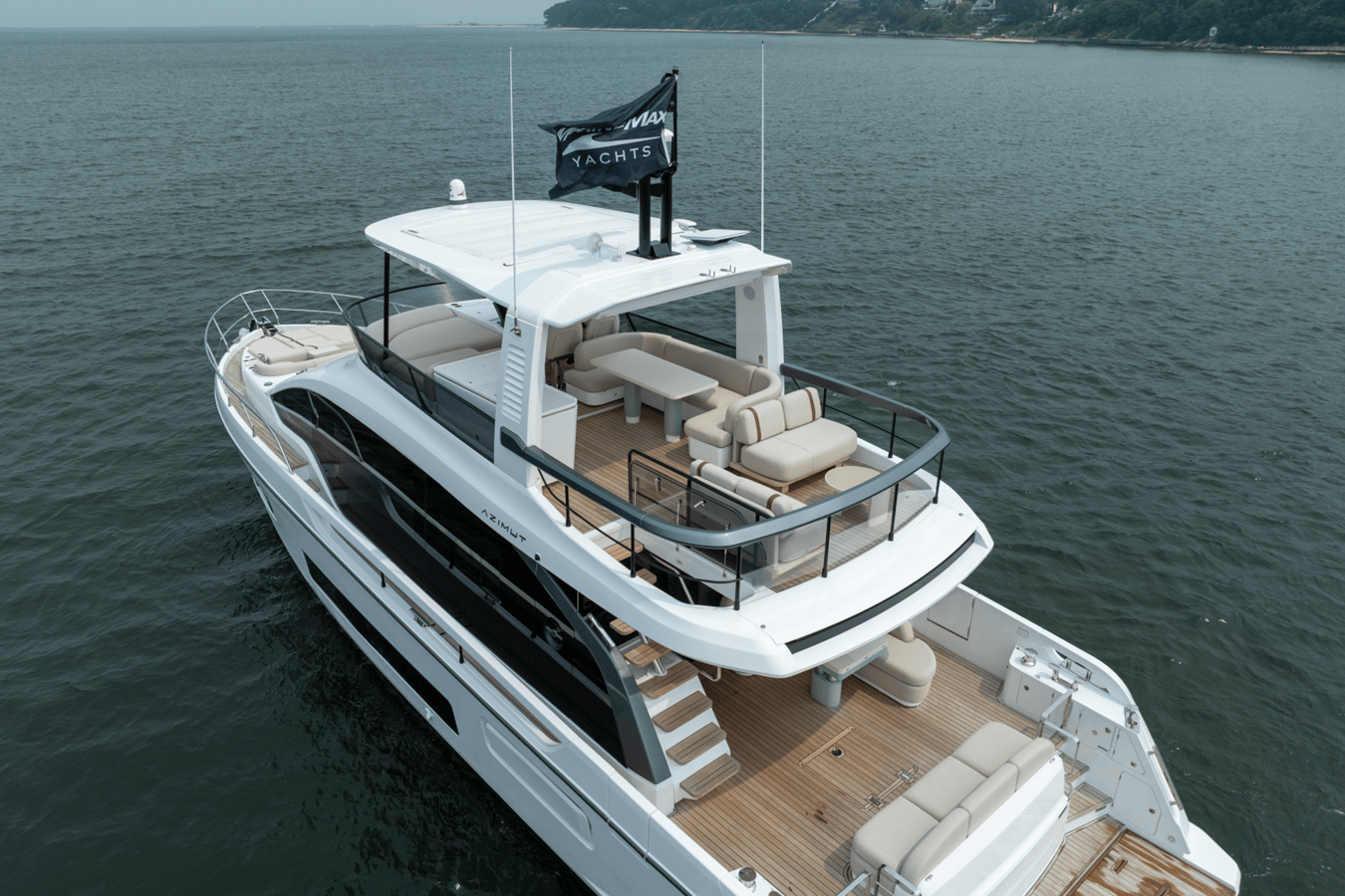 2026 Azimut Fly 62 80