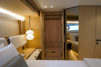 2026 Azimut Fly 62 32