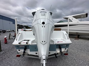 Sea Hunt 239 ULTRA SE 2 2025 Sea Hunt 239 ULTRA SE 3