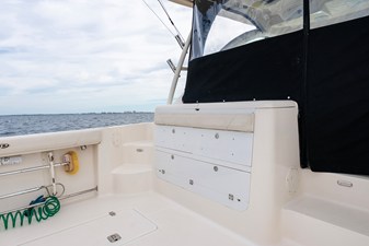 Pursuit 345 OFFSHORE 30 2012 Pursuit 345 OFFSHORE 31
