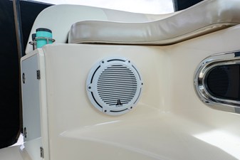Pursuit 345 OFFSHORE 57 2012 Pursuit 345 OFFSHORE 58