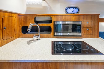 Pursuit 345 OFFSHORE 65 2012 Pursuit 345 OFFSHORE 66