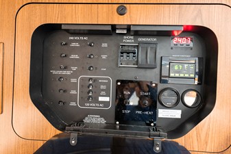 Pursuit 345 OFFSHORE 71 2012 Pursuit 345 OFFSHORE 72