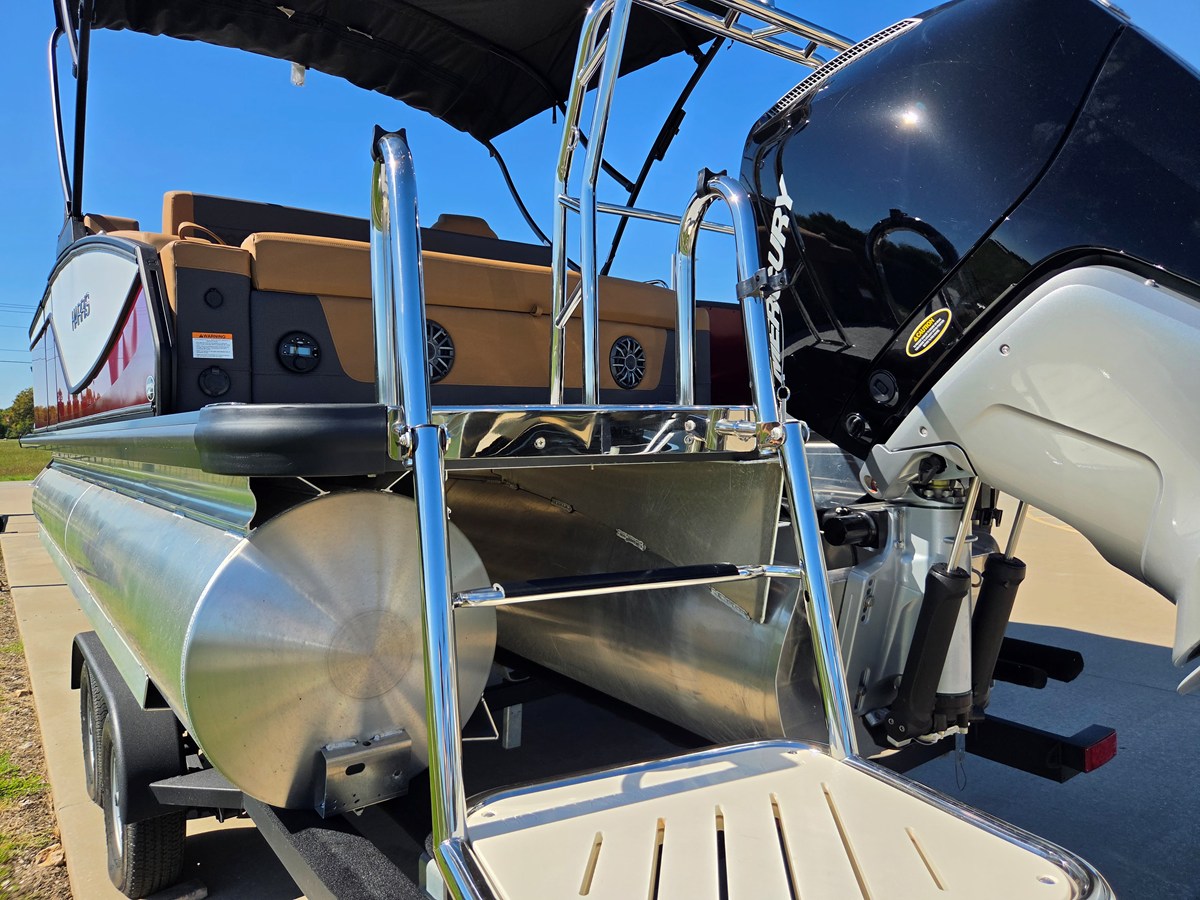 2027 Harris Sunliner 230 6
