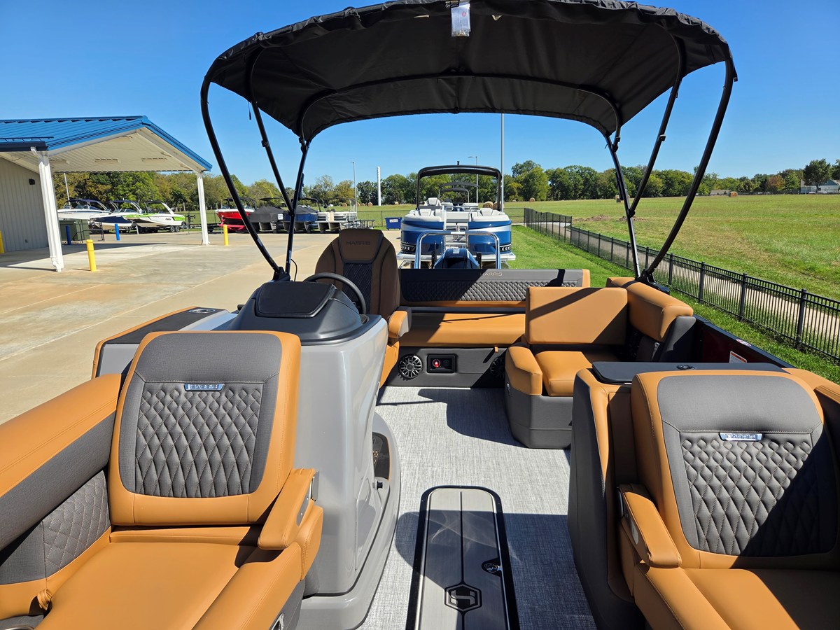 2027 Harris Sunliner 230 8