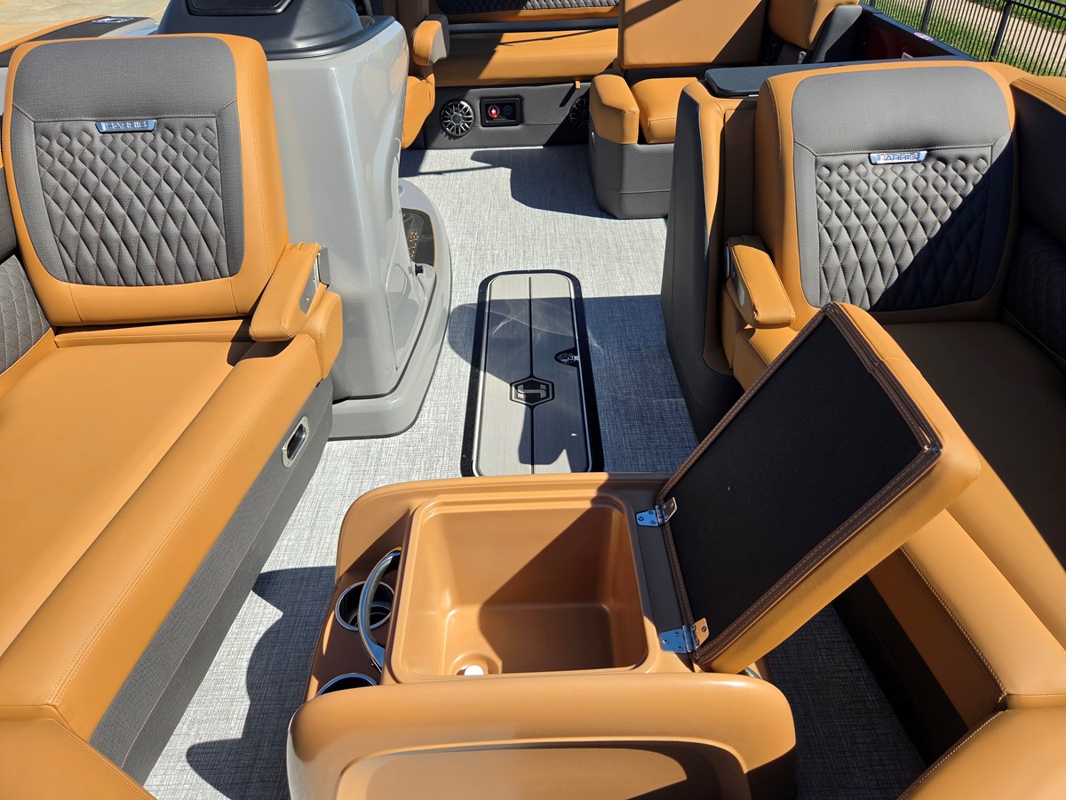 2027 Harris Sunliner 230 10
