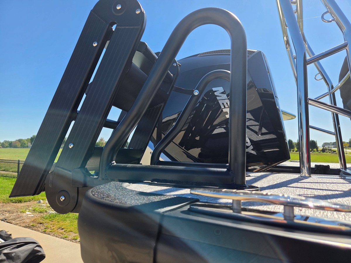 2027 Harris Sunliner 230 33