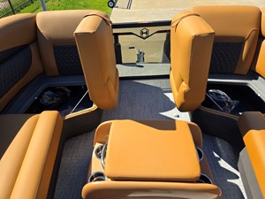 2027 Harris Sunliner 230 13