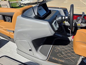 2027 Harris Sunliner 230 16