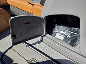 2027 Harris Sunliner 230 17