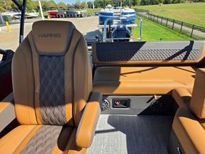 2027 Harris Sunliner 230 20
