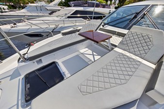 Cruisers Yachts 50 CANTIUS 6 2023 Cruisers Yachts 50 CANTIUS 7