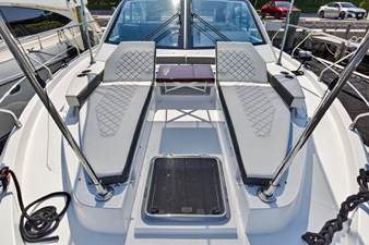 Cruisers Yachts 50 CANTIUS 8 2023 Cruisers Yachts 50 CANTIUS 9