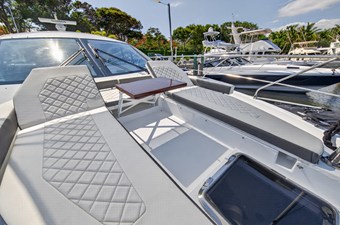 Cruisers Yachts 50 CANTIUS 13 2023 Cruisers Yachts 50 CANTIUS 14