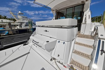 Cruisers Yachts 50 CANTIUS 24 2023 Cruisers Yachts 50 CANTIUS 25