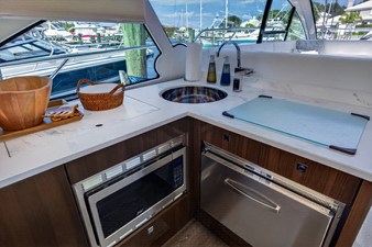 Cruisers Yachts 50 CANTIUS 36 2023 Cruisers Yachts 50 CANTIUS 37