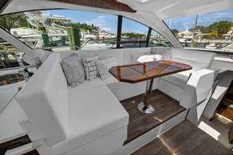 Cruisers Yachts 50 CANTIUS 47 2023 Cruisers Yachts 50 CANTIUS 48