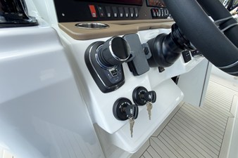 Cruisers Yachts 38 VTR 15 2026 Cruisers Yachts 38 VTR 16