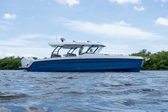 Cruisers Yachts 38 VTR 37 2026 Cruisers Yachts 38 VTR 38