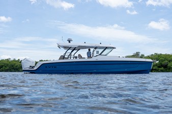 Cruisers Yachts 38 VTR 38 2026 Cruisers Yachts 38 VTR 39