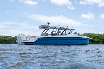 Cruisers Yachts 38 VTR 39 2026 Cruisers Yachts 38 VTR 40