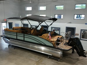 Harris Cruiser 230 1 2027 Harris Cruiser 230 2