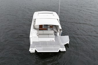 Cruisers Yachts 38 GLS 10 2026 Cruisers Yachts 38 GLS 11