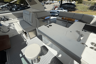 Cruisers Yachts 38 GLS 29 2026 Cruisers Yachts 38 GLS 30