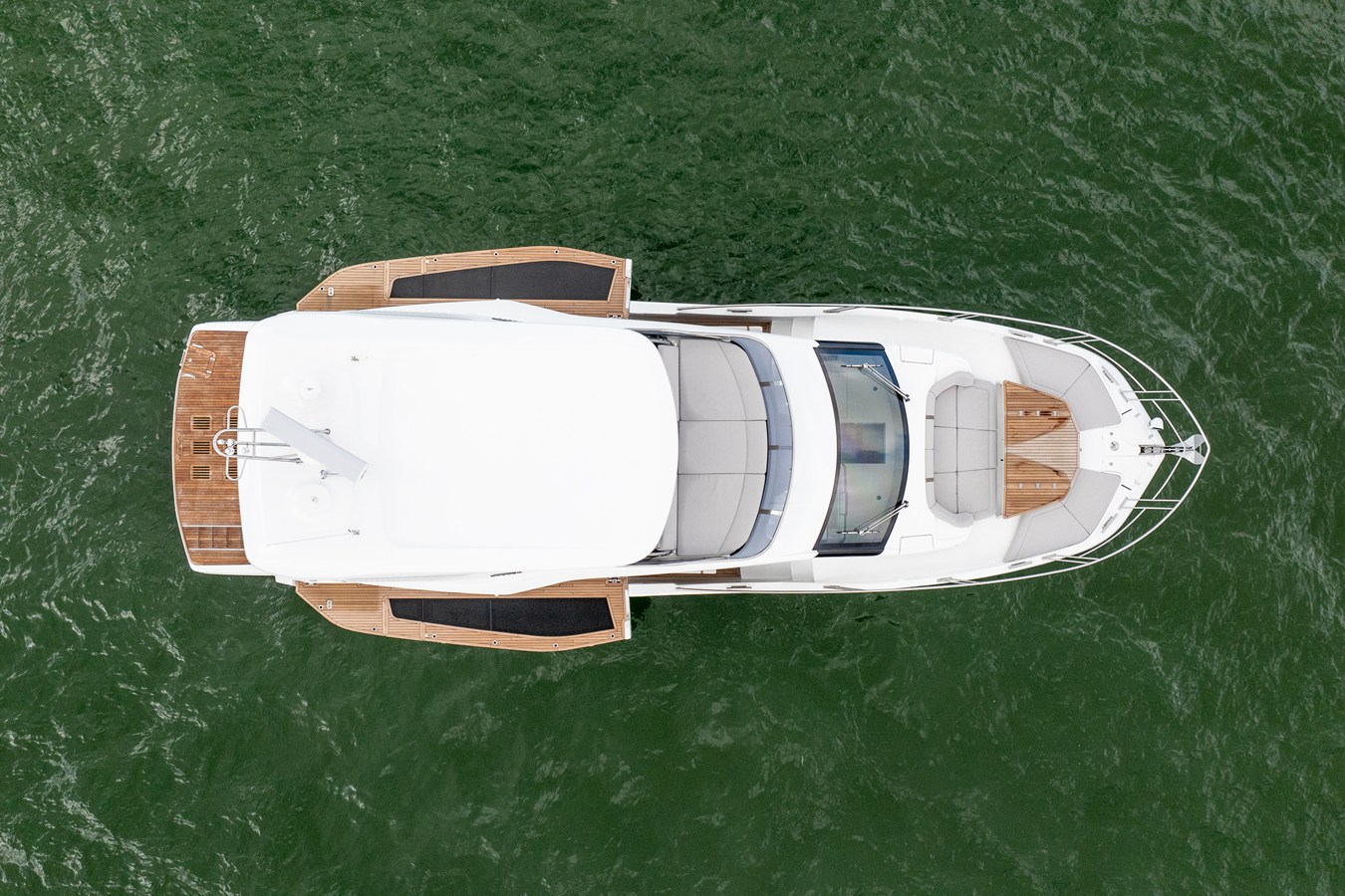 2027 Galeon 520FLY 56