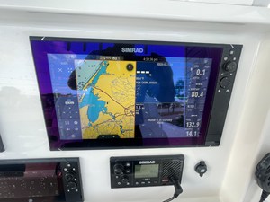 Invincible 33 CAT 24 2022 Invincible 33 CAT 25