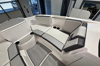 2026 Yamaha AR220 30