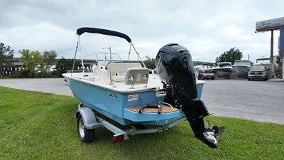 Boston Whaler 170 Montauk 2 2027 Boston Whaler 170 Montauk 3