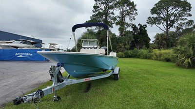 Boston Whaler 170 Montauk 13 2027 Boston Whaler 170 Montauk 14