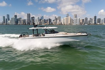 Axopar SHADOW 900ST 35 2023 Axopar SHADOW 900ST 36