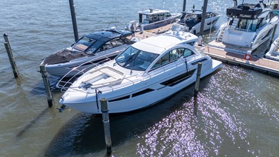 Cruisers Yachts 50 Cantius 3 2024 Cruisers Yachts 50 Cantius 4