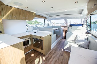 Cruisers Yachts 50 Cantius 15 2024 Cruisers Yachts 50 Cantius 16