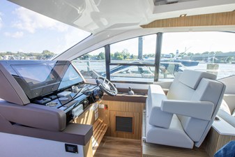 Cruisers Yachts 50 Cantius 39 2024 Cruisers Yachts 50 Cantius 40