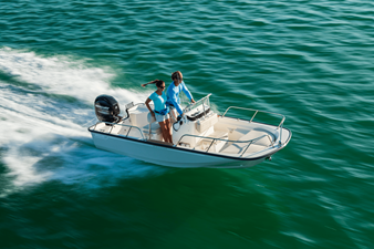 Boston Whaler 150 Montauk 2 2027 Boston Whaler 150 Montauk 3