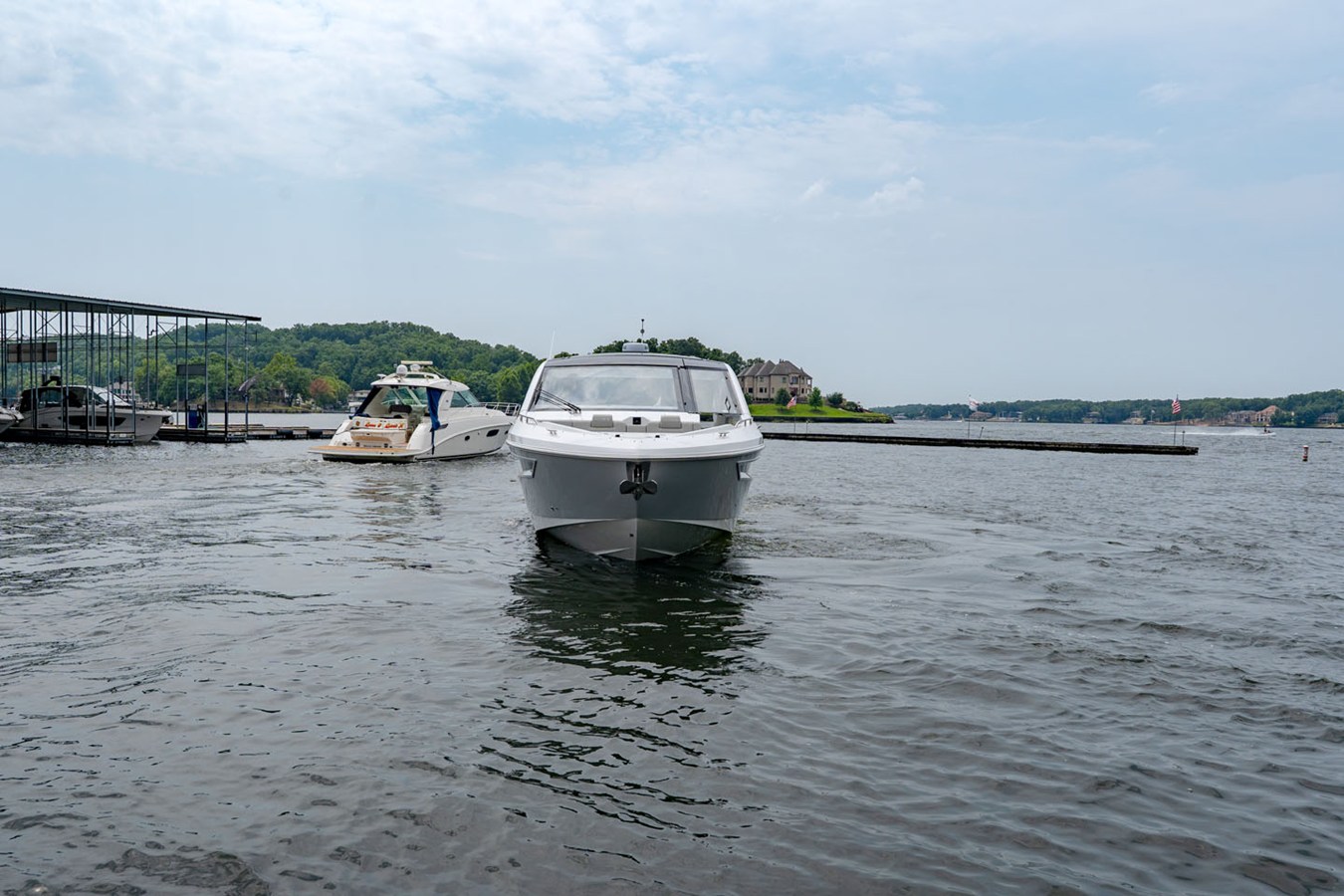 2027 Cruisers Yachts 42 GLS Outboard 5