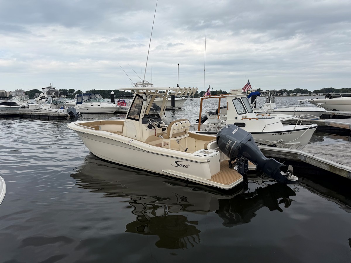 2018 Scout 235 XSF 1