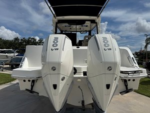 Boston Whaler 325 CONQUEST 8 2026 Boston Whaler 325 CONQUEST 9