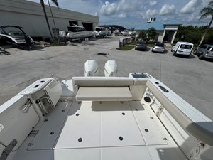 Boston Whaler 325 CONQUEST 23 2026 Boston Whaler 325 CONQUEST 24