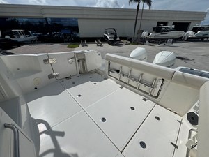 Boston Whaler 325 CONQUEST 24 2026 Boston Whaler 325 CONQUEST 25
