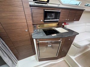 Boston Whaler 325 CONQUEST 53 2026 Boston Whaler 325 CONQUEST 54