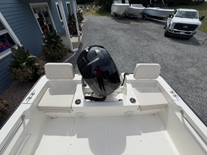 Boston Whaler 190 Montauk 3 2027 Boston Whaler 190 Montauk 4