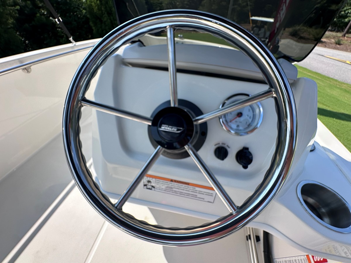 2027 Boston Whaler 130 Super Sport 28