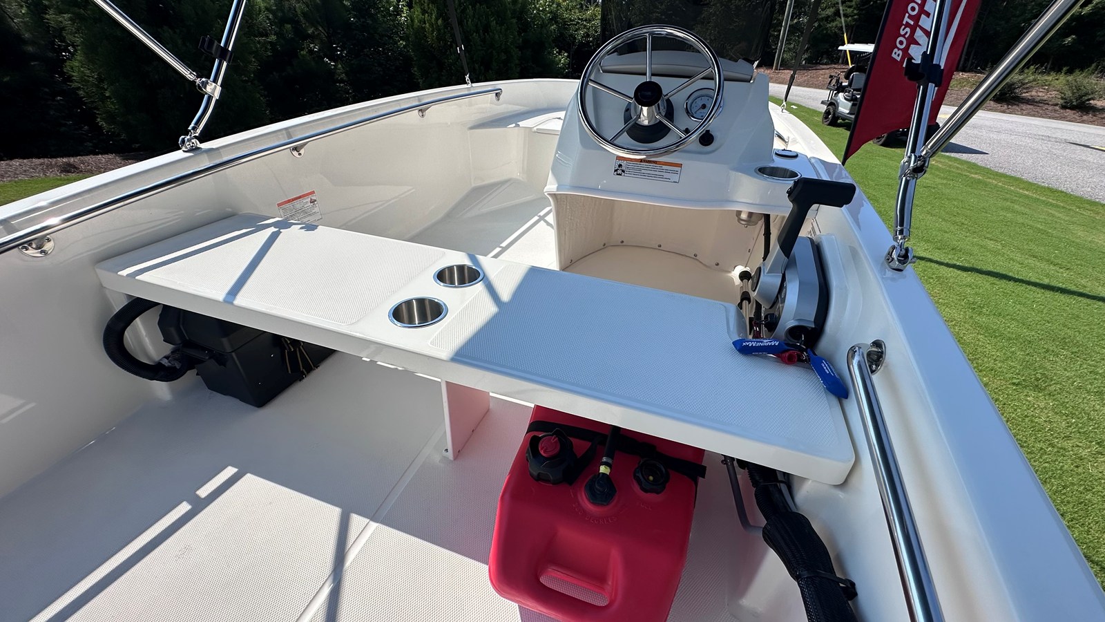 2027 Boston Whaler 130 Super Sport 30