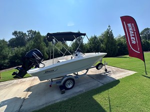 Boston Whaler 130 Super Sport 2 2027 Boston Whaler 130 Super Sport 3